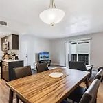 Modern 1Br Apartment W Swimming Pool By Stay Gia
